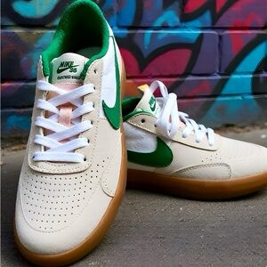 Nike SB Heritage Vulc New White and Green Sneakers